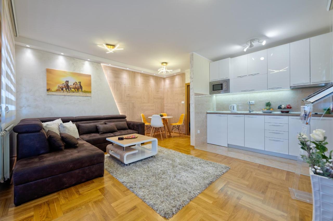 Apartment Papillon 3 Златибор Екстериор снимка